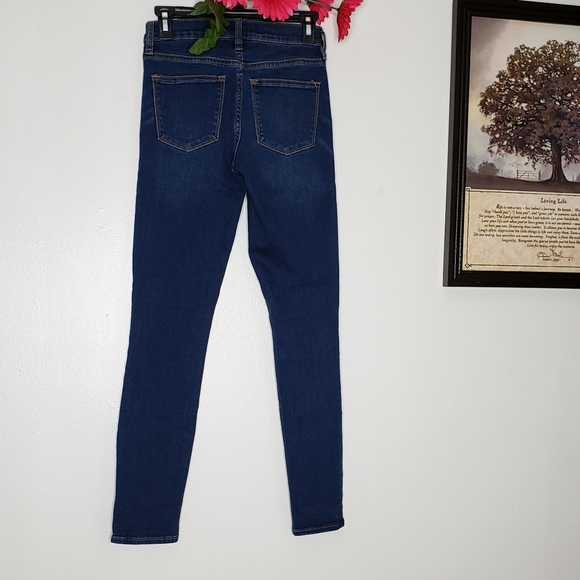 NEW J. Crew Jeans MidRise Skinny Rockaway - Picture 9 of 16